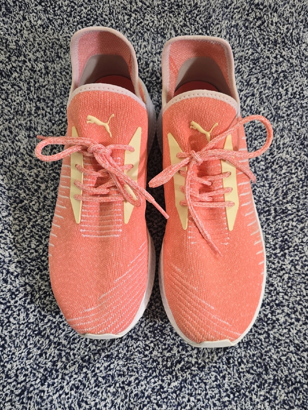 Puma Men's Coral Pink EVOKNIT Athletic Sneakers- Size Men's 10.5